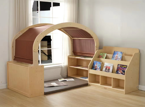 KR1021 Reading Corner
